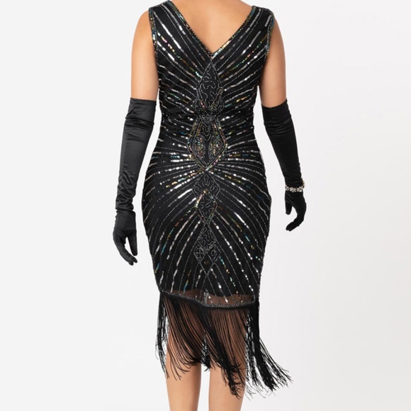 Black and Silver Beaded 1920's Flapper Dress - Picture 4 of 4